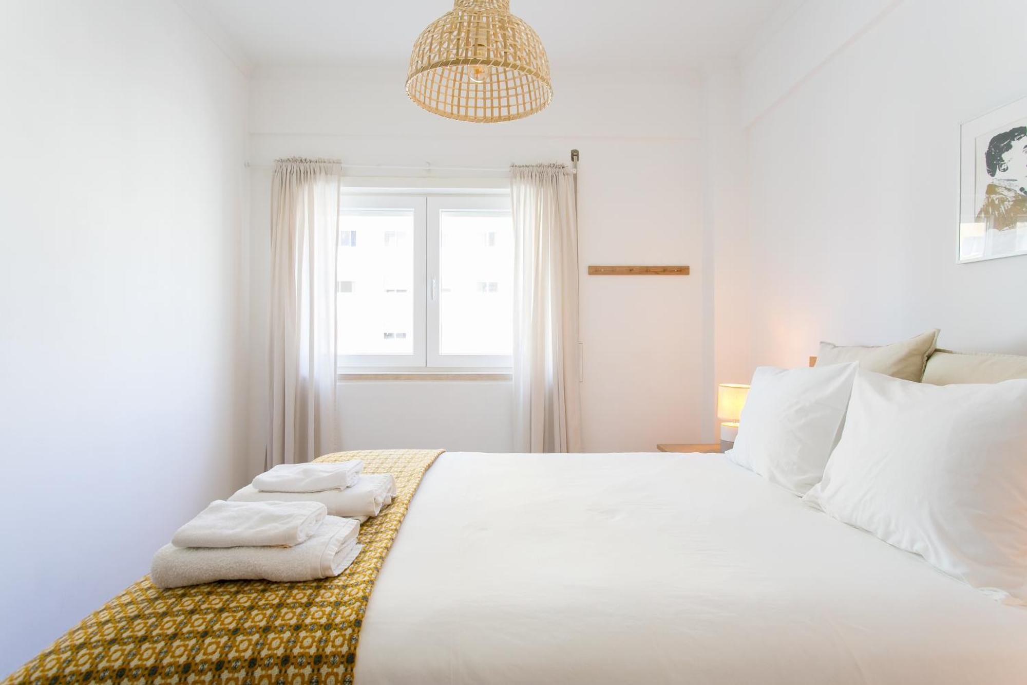 Apartamento central e confortável junto ao bairro da Graça Lisboa Exterior foto